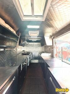 2008 Box Truck All-purpose Food Truck Backup Camera California Gas Engine for Sale