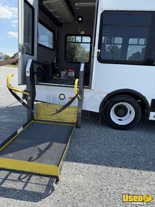 2008 Bus Shuttle Bus Air Conditioning Pennsylvania Diesel Engine for Sale