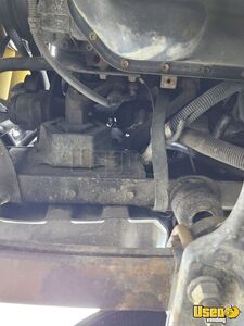 2008 C4500 Mobile Hair & Nail Salon Truck 24 California Diesel Engine for Sale