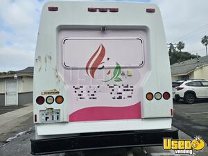 2008 C4500 Mobile Hair & Nail Salon Truck Bathroom California Diesel Engine for Sale