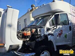 2008 C4500 Mobile Hair & Nail Salon Truck Exterior Lighting California Diesel Engine for Sale