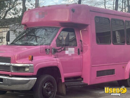 2008 C4500 Mobile Hair & Nail Salon Truck South Carolina Diesel Engine for Sale