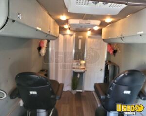 2008 C4500 Mobile Hair & Nail Salon Truck Toilet California Diesel Engine for Sale
