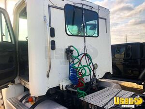 2008 Columbia Freightliner Semi Truck 6 Texas for Sale