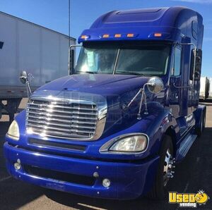 2008 Columbia Freightliner Semi Truck 6 Texas for Sale