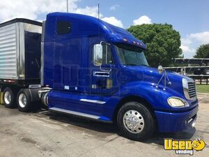 2008 Columbia Freightliner Semi Truck Bluetooth Texas for Sale