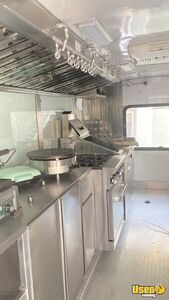 2008 E-350 Kitchen Food Truck All-purpose Food Truck Deep Freezer California Gas Engine for Sale