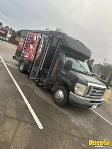 2008 E-350 Mobile Hair & Nail Salon Truck Air Conditioning Texas Gas Engine for Sale