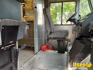 2008 E-450 All-purpose Food Truck Floor Drains Michigan Gas Engine for Sale