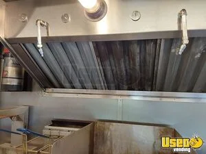 2008 E-450 All-purpose Food Truck Food Warmer Michigan Gas Engine for Sale