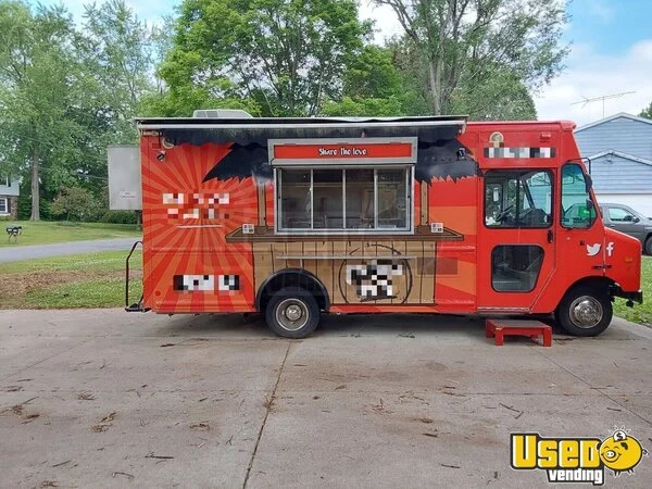 2008 E-450 All-purpose Food Truck Michigan Gas Engine for Sale