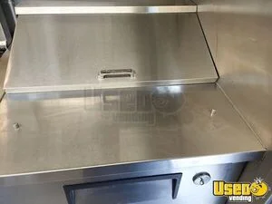 2008 E-450 All-purpose Food Truck Upright Freezer Michigan Gas Engine for Sale
