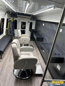 2008 E-450 Mobile Barbershop Truck Mobile Hair & Nail Salon Truck Additional 1 New Jersey for Sale