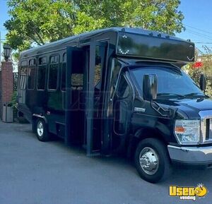 2008 E-450 Party Bus Party Bus Sound System California Gas Engine for Sale