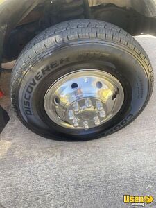 2008 E350 Snowball Truck Custom Wheels Texas Gas Engine for Sale