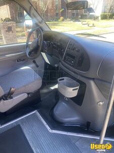 2008 E350 Snowball Truck Extra Concession Windows Texas Gas Engine for Sale