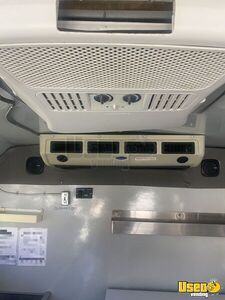 2008 E350 Snowball Truck Fresh Water Tank Texas Gas Engine for Sale