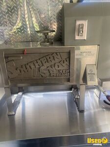 2008 E350 Snowball Truck Interior Lighting Texas Gas Engine for Sale