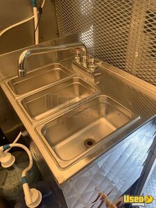 2008 E350 Super Duty Ice Cream Truck Deep Freezer Connecticut Gas Engine for Sale