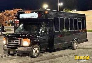 2008 E450 Party Bus New York Gas Engine for Sale