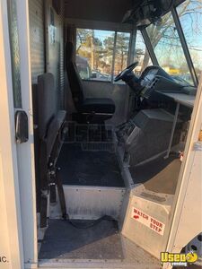 2008 E450 Stepvan 4 Michigan Gas Engine for Sale