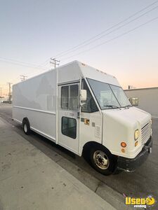 2008 18' Ford E450 Step Van | Empty Truck for Mobile Business for Sale in California!