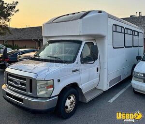2008 E450 Super Duty Cutaway Pet Care / Veterinary Truck Utah Diesel Engine for Sale