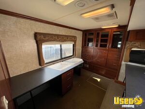 2008 Fleetwood Motorhome Office Trailer 15 Ohio for Sale