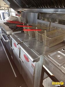 2008 Kitchen Food Truck All-purpose Food Truck Deep Freezer Texas Gas Engine for Sale