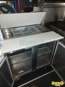 2008 Kitchen Food Truck All-purpose Food Truck Oven Texas Gas Engine for Sale