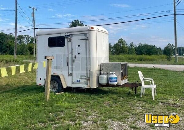 2008 Mobile Pet Grooming Trailer Pet Care / Veterinary Truck Michigan for Sale
