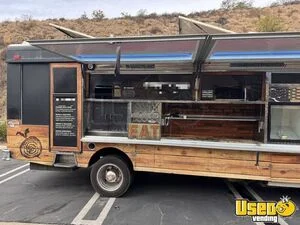 2008 Mt45 All-purpose Food Truck Concession Window California Diesel Engine for Sale