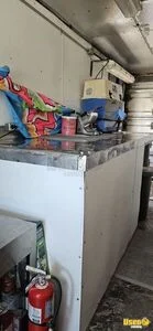 2008 Mt45 Ice Cream Truck Floor Drains Wyoming Diesel Engine for Sale