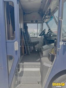 2008 Mt55 Coffee And Beverage Truck Coffee & Beverage Truck Cabinets Florida Diesel Engine for Sale