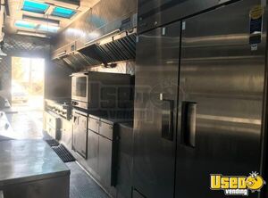 2008 Npr Kitchen And Catering Food Truck All-purpose Food Truck Diamond Plated Aluminum Flooring California Diesel Engine for Sale