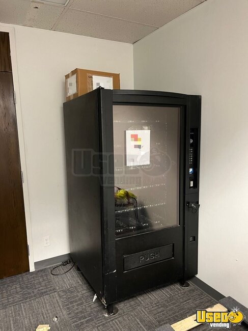 2008 Refresh Ctr 1 Survend Model 780d Crane National Snack Machine Washington for Sale