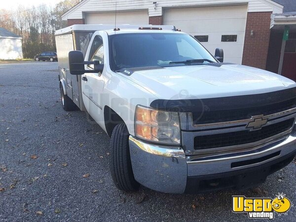 2008 Silverado 3500 Hd Lunch Serving Food Truck Lunch Serving Food Truck Connecticut Gas Engine for Sale