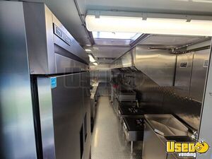 2008 Step Van All-purpose Food Truck Stainless Steel Wall Covers British Columbia Gas Engine for Sale
