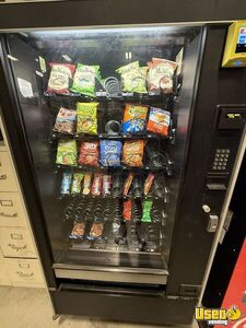 2008 Studio 3 Automatic Products Snack Machine 5 Missouri for Sale