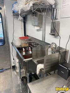 2008 Utilimaster Step Van Kitchen Food Truck All-purpose Food Truck Fryer Washington Diesel Engine for Sale