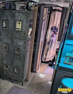 2009 3500 Mobile Hair & Nail Salon Truck Backup Camera New Hampshire Gas Engine for Sale