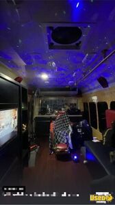 2009 4500 Mobile Hair & Nail Salon Truck 31 Colorado Diesel Engine for Sale