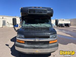2009 4500 Mobile Hair & Nail Salon Truck Backup Camera Colorado Diesel Engine for Sale