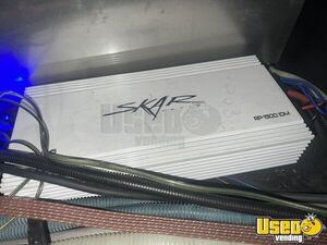 2009 4500 Mobile Hair & Nail Salon Truck Interior Lighting Colorado Diesel Engine for Sale