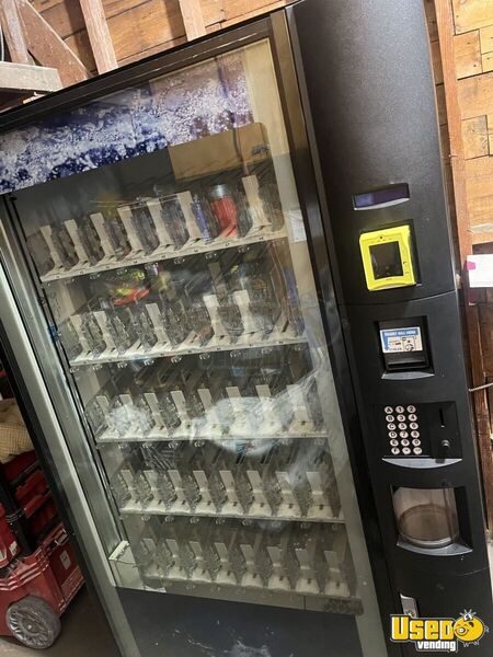 2009 5800 Bevmax 4 Dixie Narco Soda Machine California for Sale