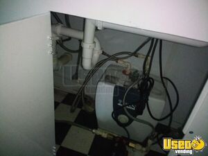 2009 716ht Concession Trailer Electrical Outlets Illinois for Sale