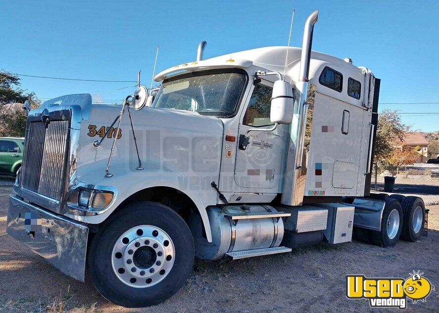 Preowned 2009 International 9900i Sleeper Cab Semi Truck for Sale in
