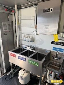 2009 All-purpose Food Truck Hand-washing Sink Illinois Diesel Engine for Sale