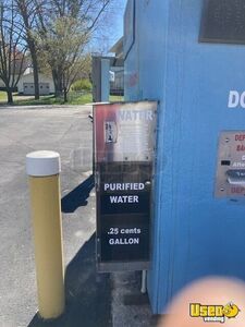 2009 Bagged Ice Machine 6 Tennessee for Sale
