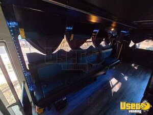 2009 C5500 Party Bus Party Bus Wheelchair Lift California for Sale
